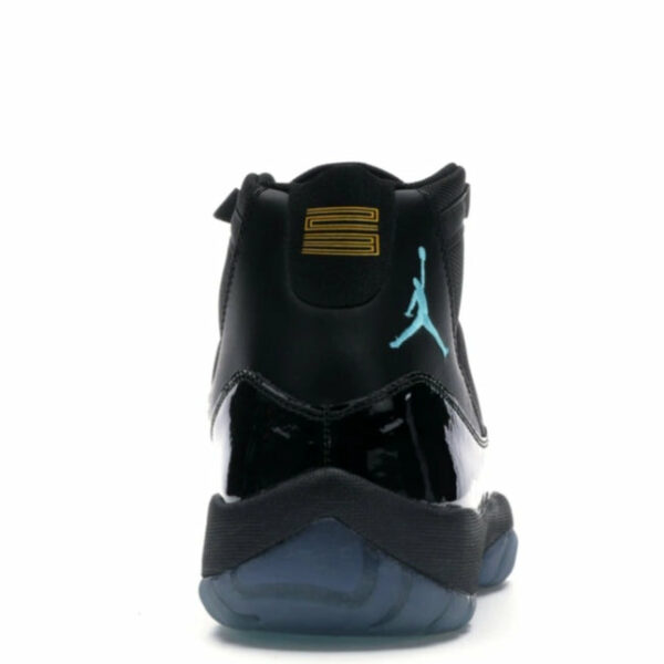 Jordan 11 Gamme blue pers