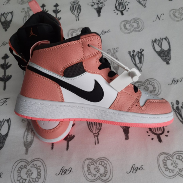 Jordan 1 Pink pers