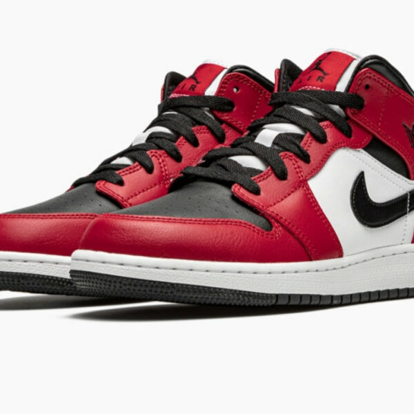 Nike Jordan 1 Mid Chicago Black Toe *